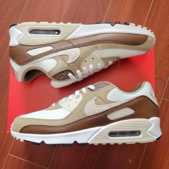 Nike Air Max 90 Summit - White Khaki - Picture 1 of 7
